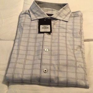 Bugachi dress shirt classic fit. Medium size